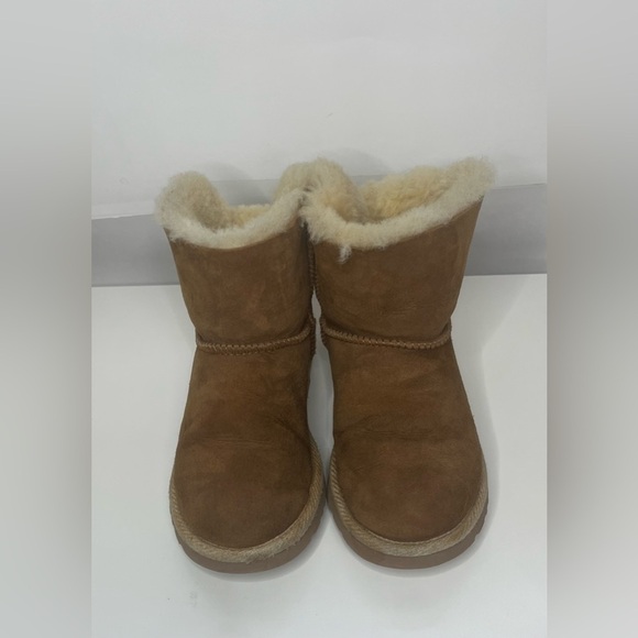 UGGS Australia rope tie  boots - Picture 3 of 6
